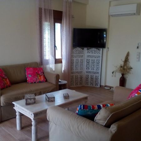 Villa Androniki Longos  Ngoại thất bức ảnh