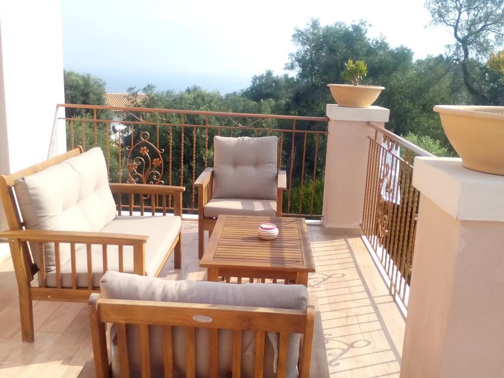 Villa Androniki Longos  Ngoại thất bức ảnh